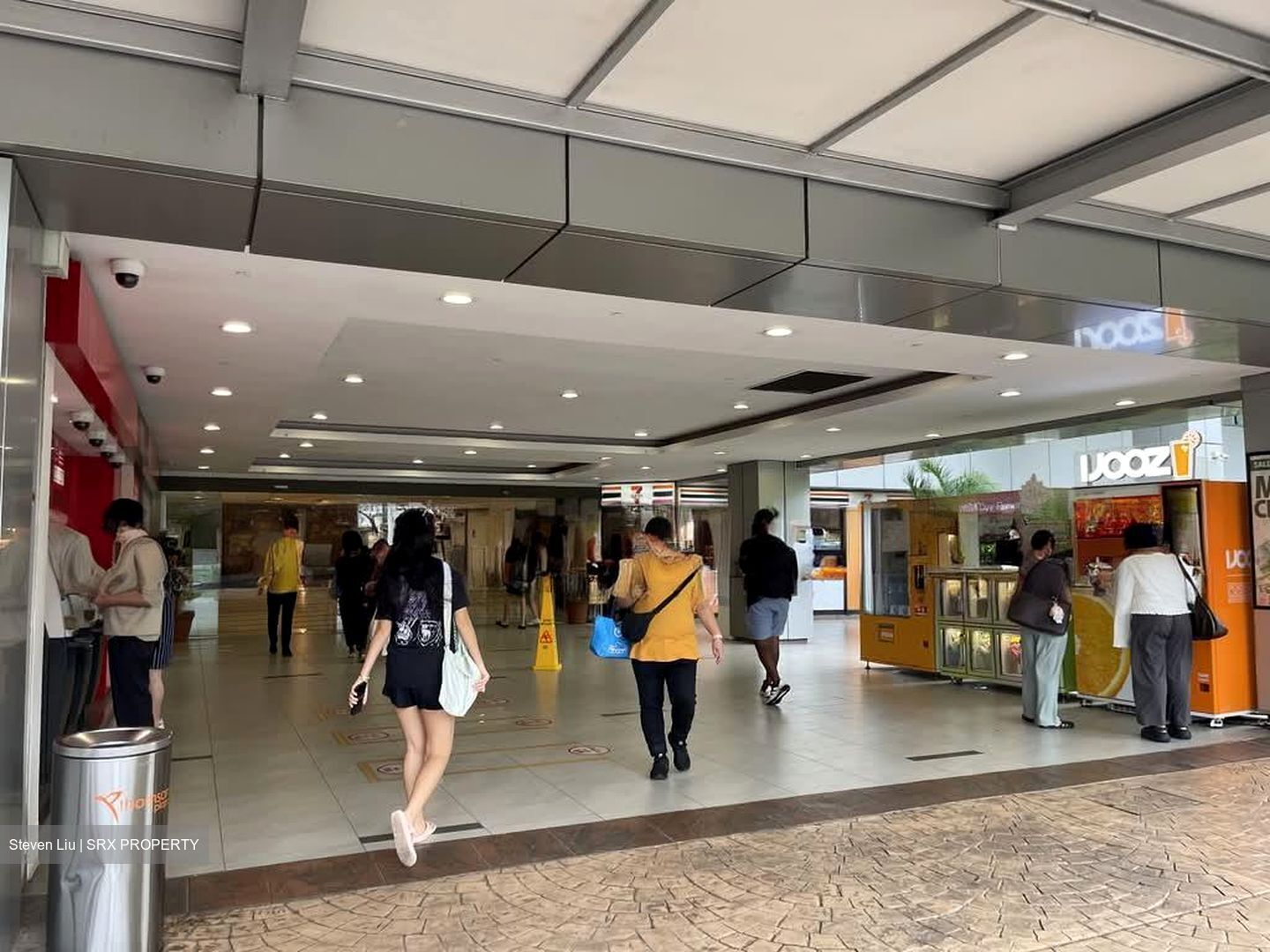 Thomson Plaza (D20), Retail #543620731